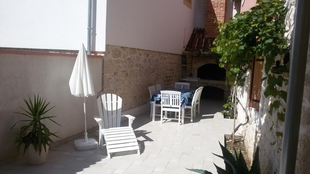 Apartment Elda Петркане Екстериор снимка